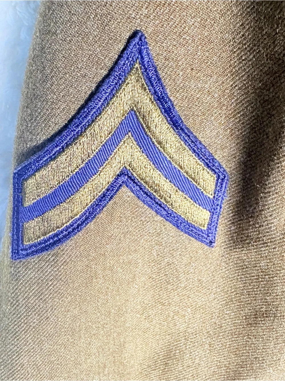 Vintage WWII Era U.S. Army Eisenhower Ike Jacket Corporal Chevrons Wool 42R